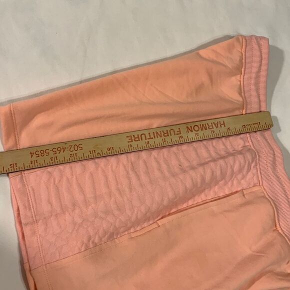 Nine West Active Size Medium Athletic shorts peach color with drawstring waist - Picture 6 of 8